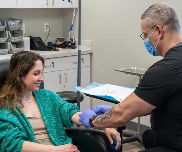 IV Vitamin Therapy Clinic Near Me in Newtown, PA IV Vitamin Therapy Clinic Near Me in Newtown, PA